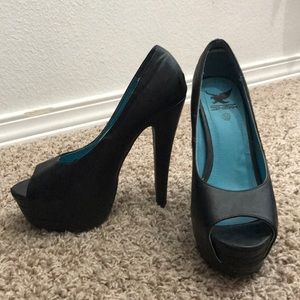 Shiekh Black heels